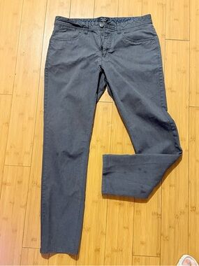 RW&CO. Men's Slim Chinos - Dark Navy